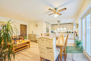 Photo 33- click for photo gallery